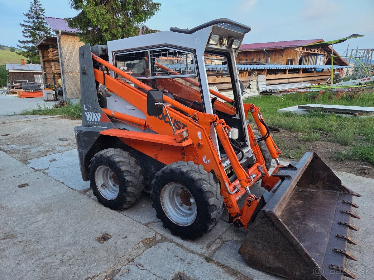 multifunkčná lopata na unc